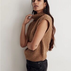 NWT Madewell Brown Knit Sweater Vest